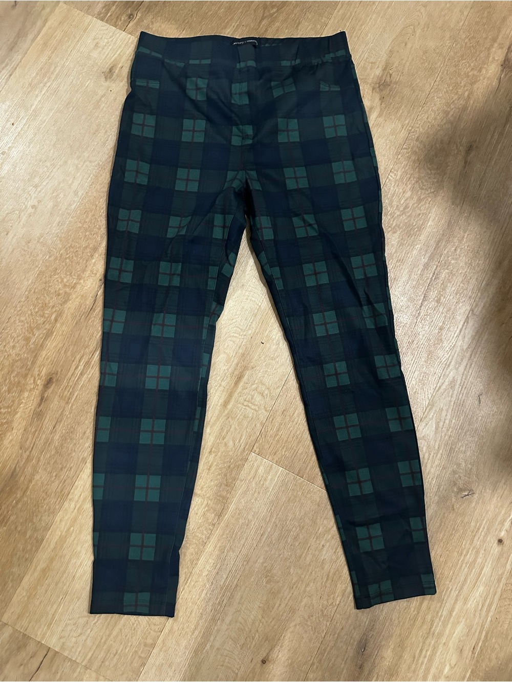 Sanctuary Girls Plaid Pull-On Leggings in Green and Navy
